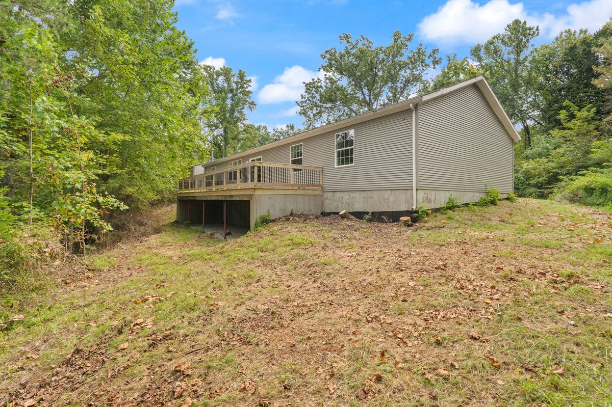 Remodeled doublewide in Corydon, Indiana — photo 3