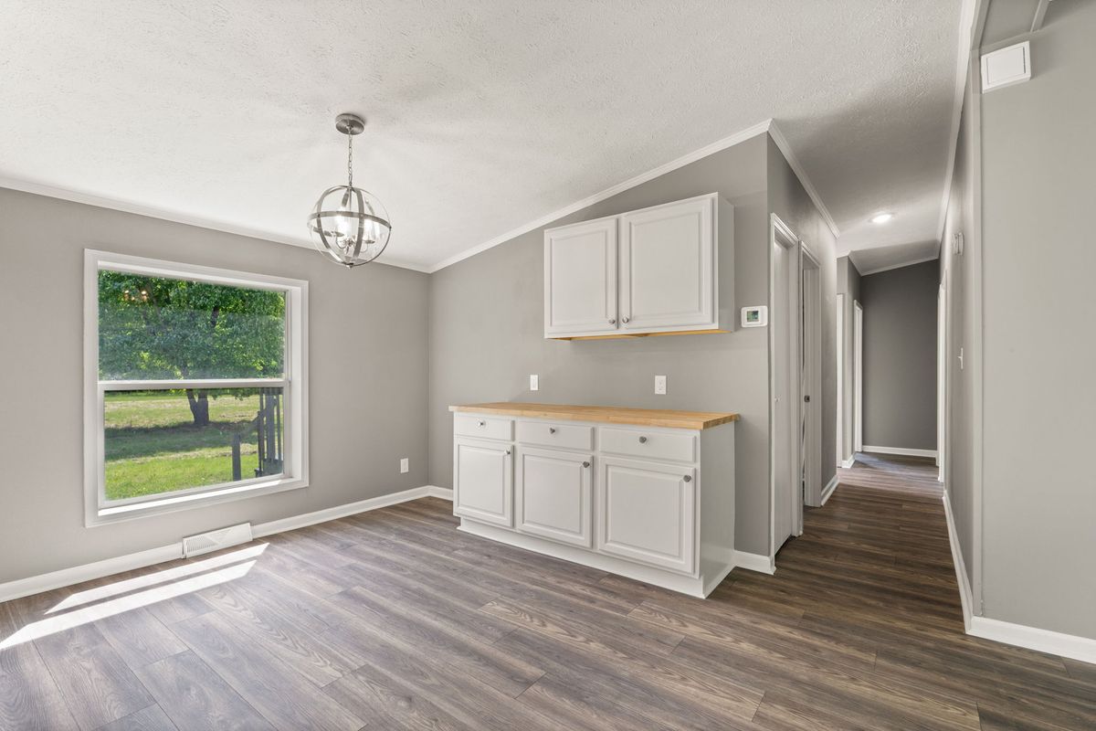 Remodeled doublewide in New Pekin, Indiana — photo 6