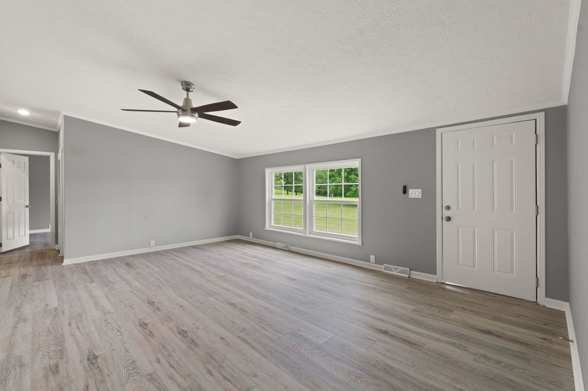 Remodeled doublewide in Scottsburg, Indiana — photo 5